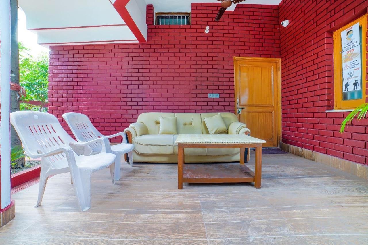 Hotel O Home Gautam Homestay Dehradun Dış mekan fotoğraf