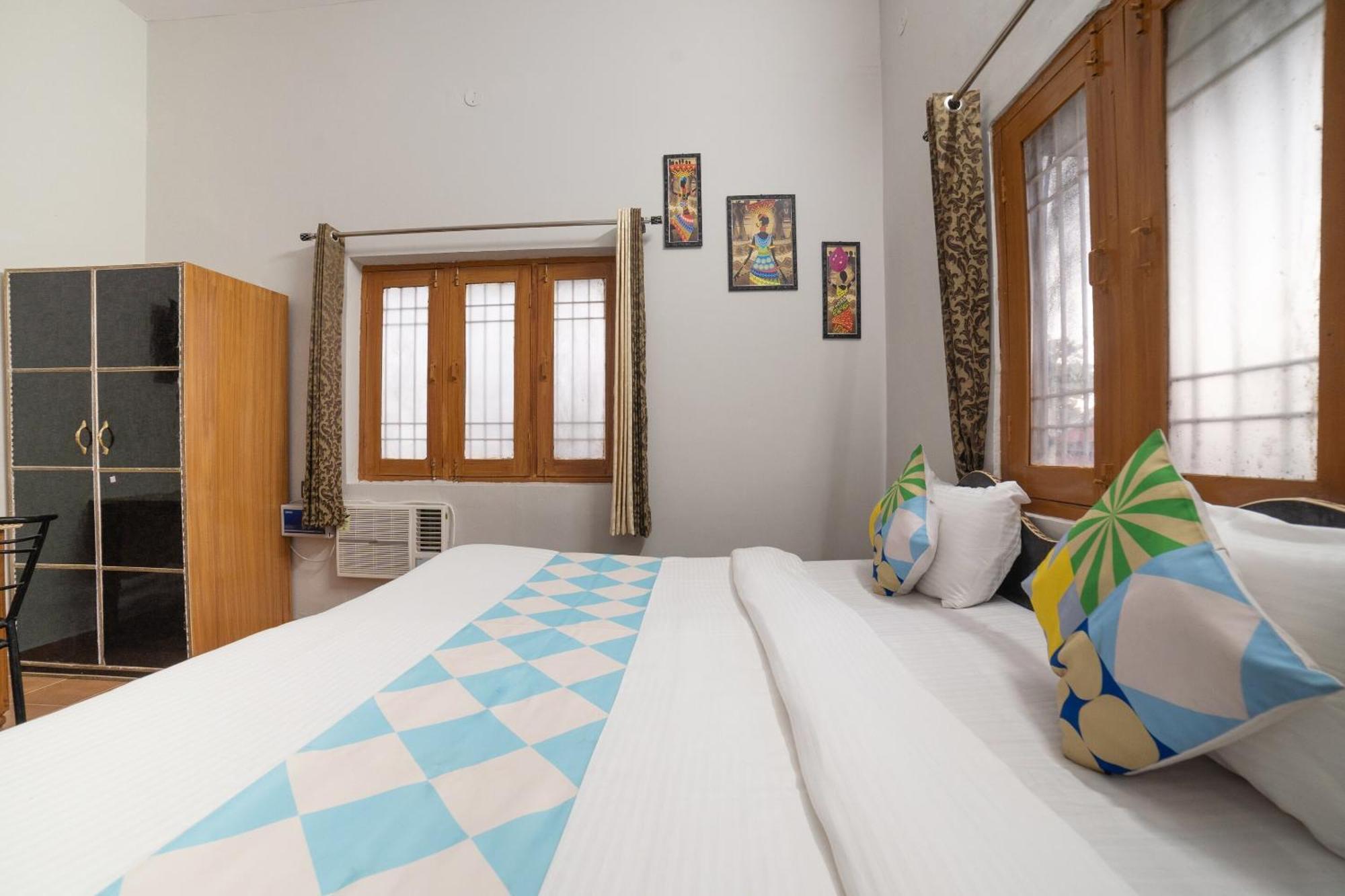 Hotel O Home Gautam Homestay Dehradun Dış mekan fotoğraf